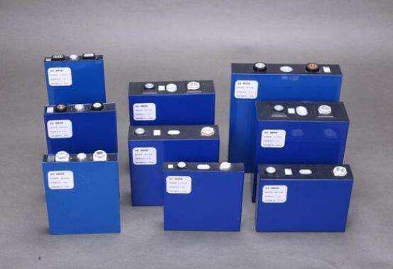 1GWh！中國(guó)鐵塔2021-2022年磷酸鐵鋰換電電池招標(biāo)！